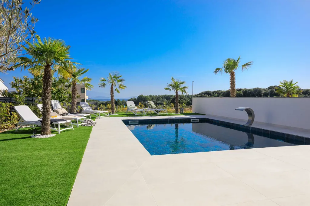 Villa in Krk for 8 Guests with Heated Pool