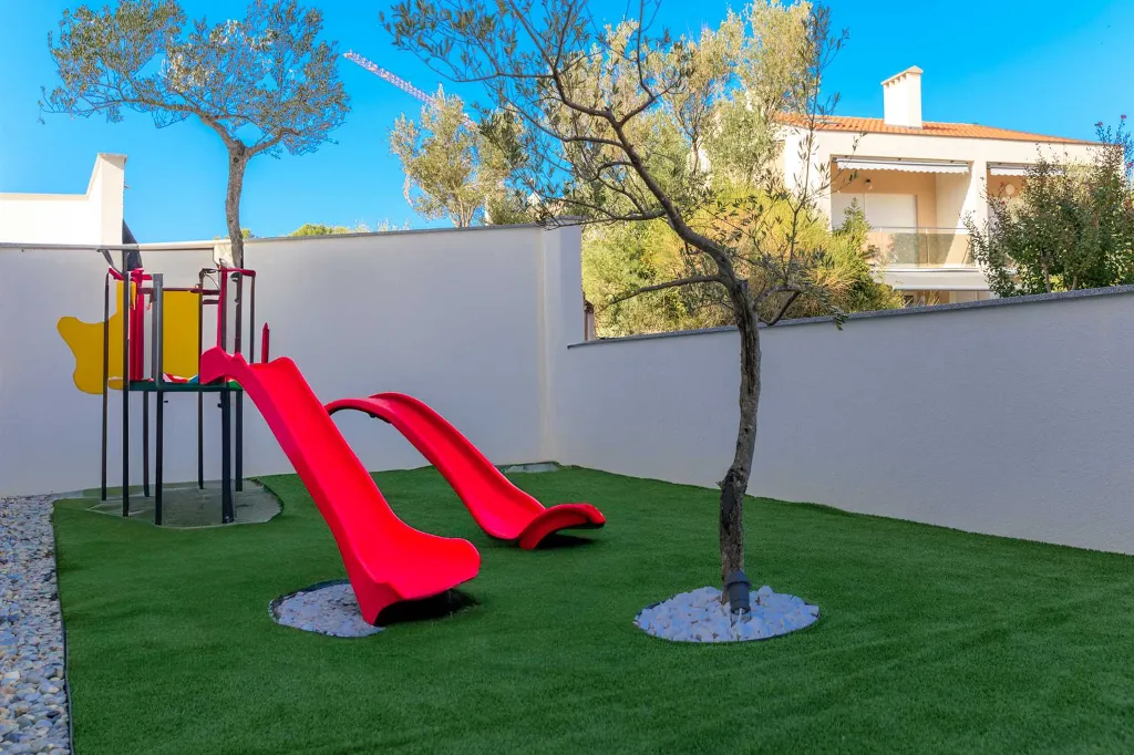 Villa in Krk for 8 Guests with Heated Pool