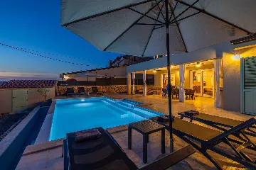 Villa in Klimno with Heated Pool and Sea View