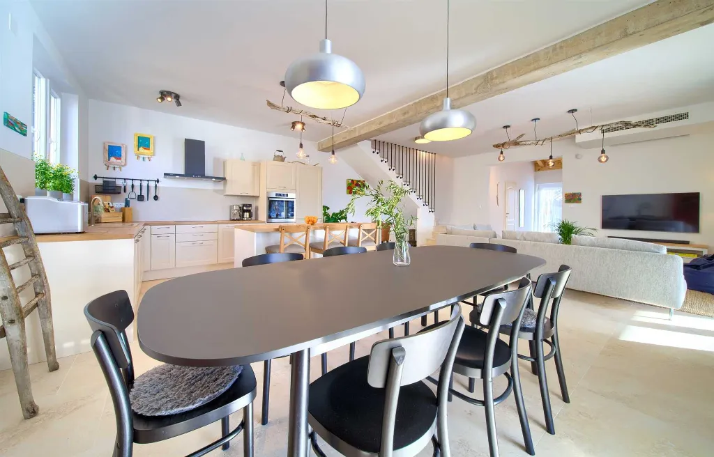 Villa in Klimno with Heated Pool and Sea View