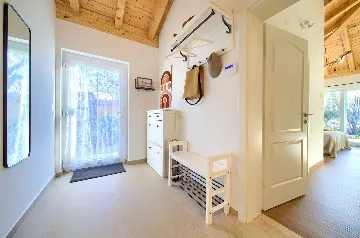 Villa in Klimno with Heated Pool and Sea View