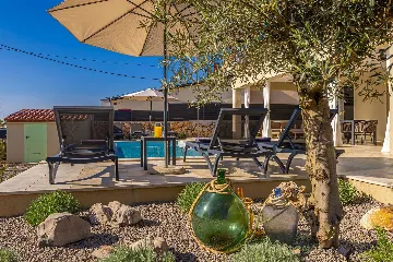 Villa in Klimno with Heated Pool and Sea View