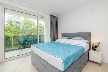 Private Pool Villa in Žgaljići for 10 Guests