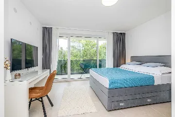 Private Pool Villa in Žgaljići for 10 Guests