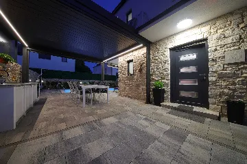 Malinska 3-Bedroom House with Heated Private Pool