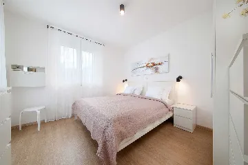 Malinska 3-Bedroom House with Heated Private Pool