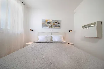 Malinska 3-Bedroom House with Heated Private Pool