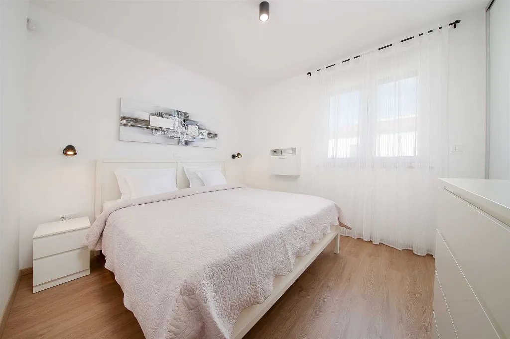 Malinska 3-Bedroom House with Heated Private Pool