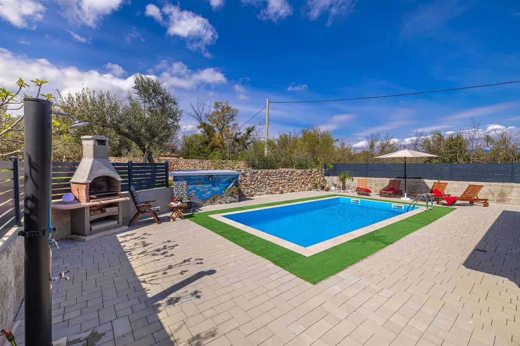 Holiday House in Žestilac for Up to 6 Guests