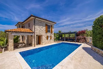 Holiday House with Private Pool in Malinska