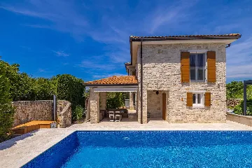 Holiday House with Private Pool in Malinska