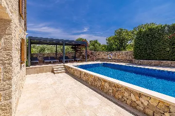 Holiday House with Private Pool in Malinska