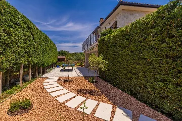 Holiday House with Private Pool in Malinska