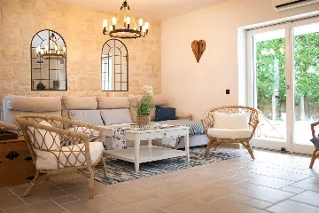 Holiday House with Private Pool in Malinska