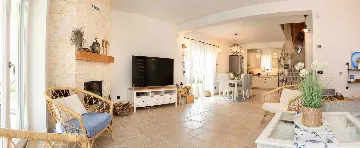 Holiday House with Private Pool in Malinska