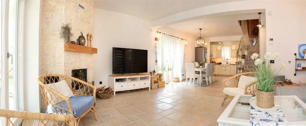 Holiday House with Private Pool in Malinska
