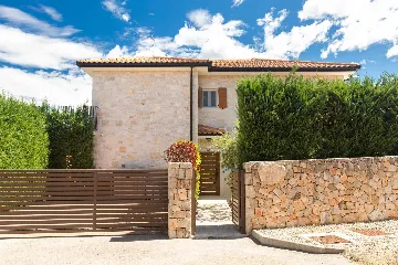 Holiday House with Private Pool in Malinska