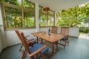 1-Bedroom Apartment in Poreč with Private Garden