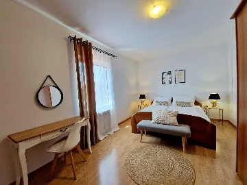 Poreč 1-Bedroom Apartment with Two Balconies