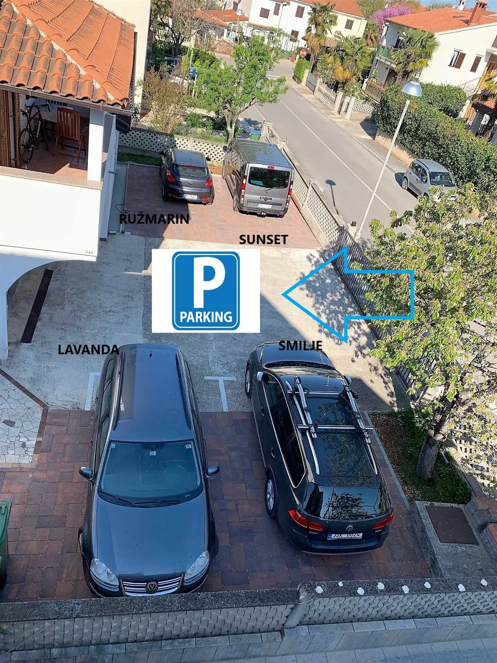 Poreč 1-Bedroom Apartment with Two Balconies