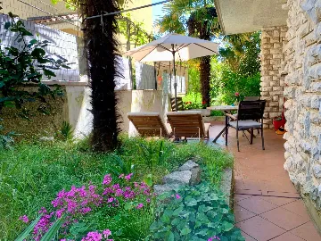 1-Bedroom Apartment with Private Terrace in Poreč