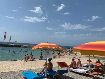 Two-Bedroom Apartment with Private Balconies in Poreč