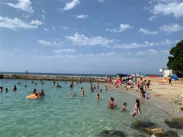 Two-Bedroom Apartment with Private Balconies in Poreč