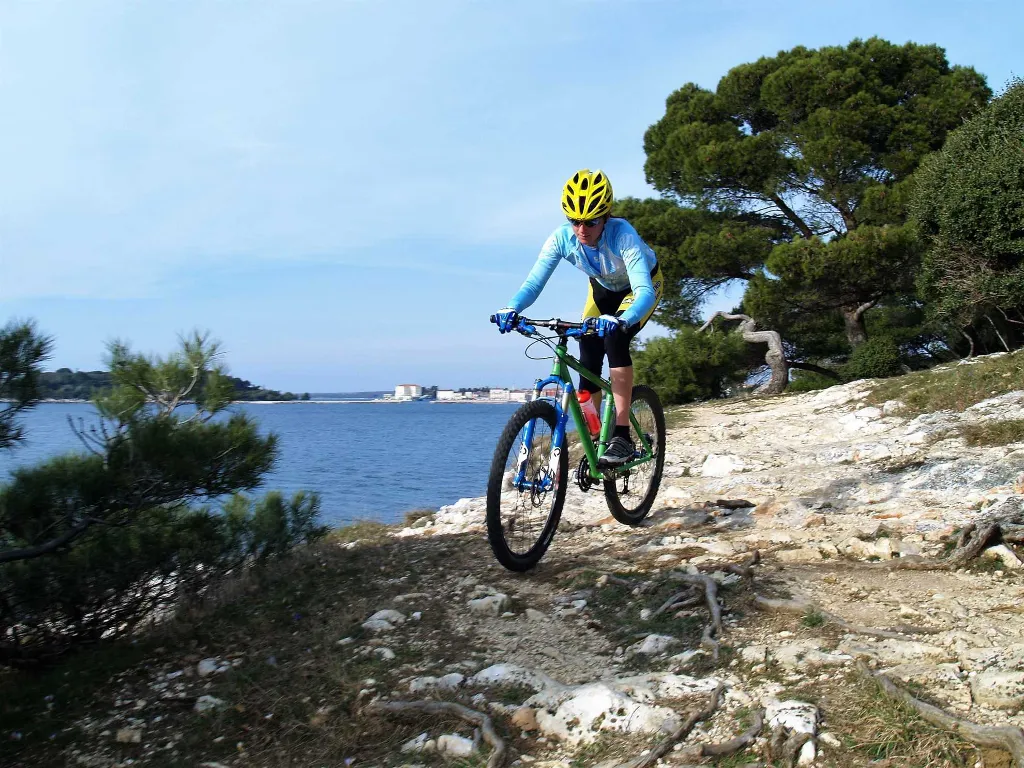 Two-Bedroom Apartment with Private Balconies in Poreč
