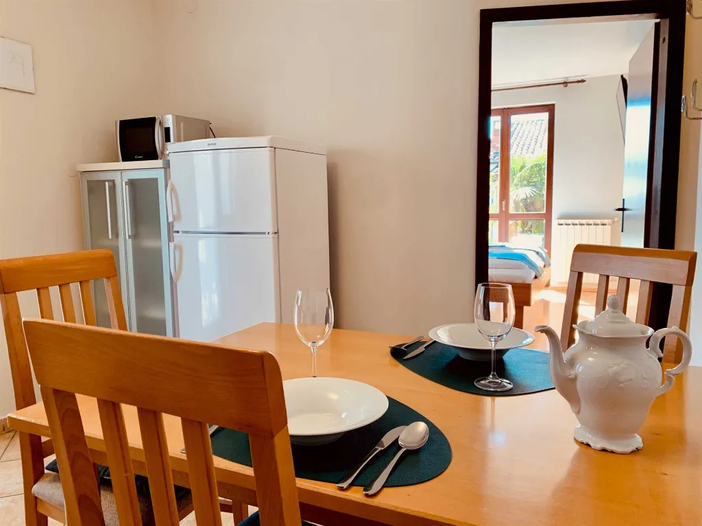 Poreč 1-Bedroom Apartment with Private Balcony
