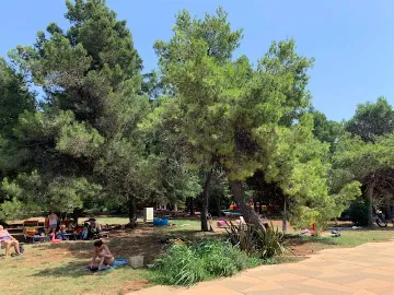 Poreč 1-Bedroom Apartment with Private Balcony