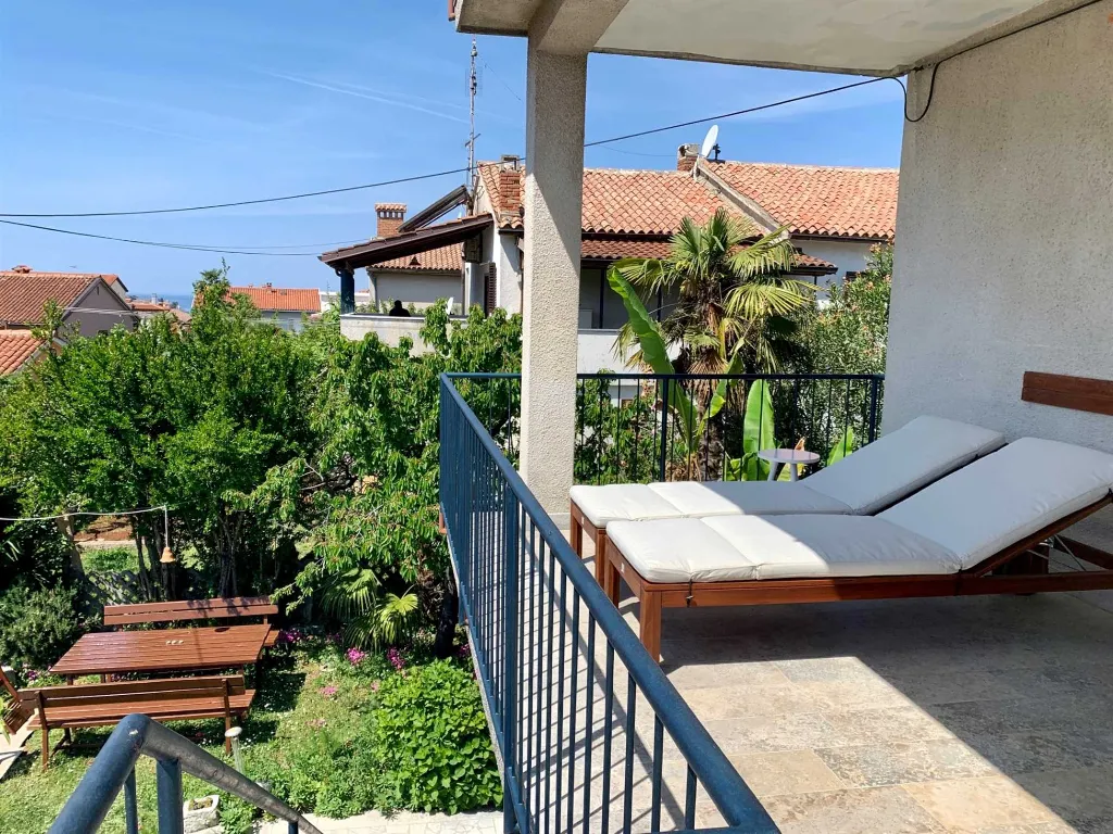 Poreč 1-Bedroom Apartment with Private Balcony