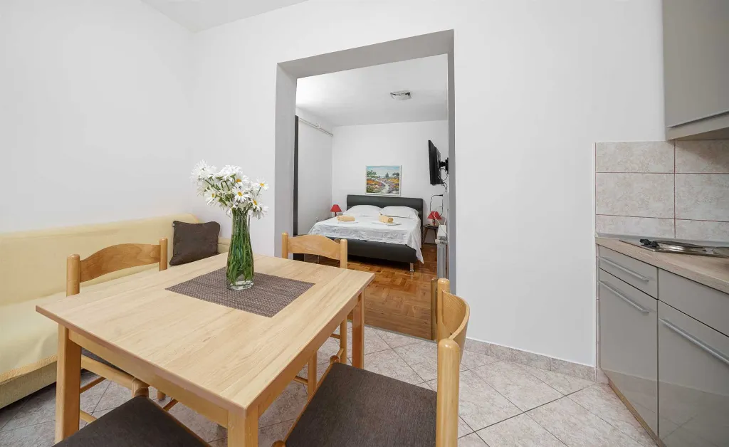 Studio Apartment Blata 19 Near the Beach