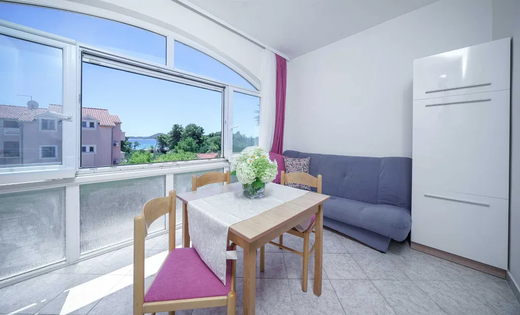 Studio Apartment with Beach View in Croatia