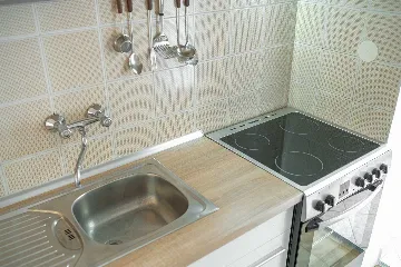 1-Bedroom Apartment for Up to 4 Near the Beach