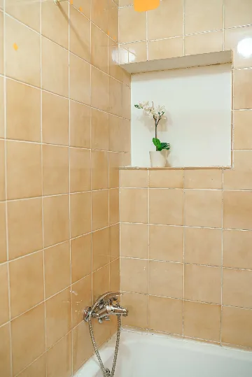 1-Bedroom Apartment for Up to 4 Near the Beach