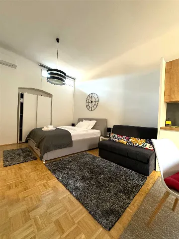 Central Zagreb Studio Apartment on Frankopanska Street