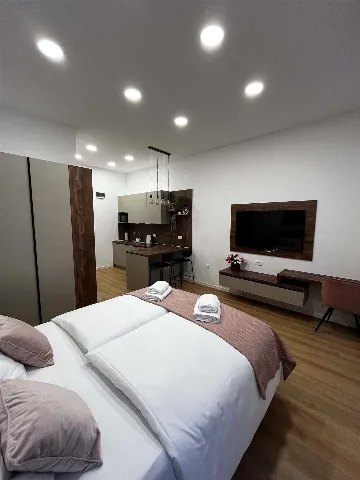 Zagreb Studio Apartment on Frankopanska Street