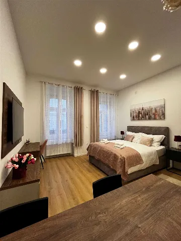 Zagreb Studio Apartment on Frankopanska Street