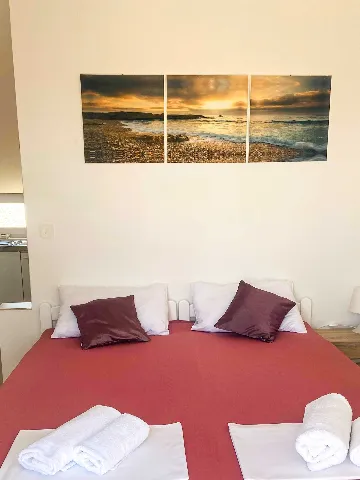 Studio Apartment in Novalja for 2 Guests