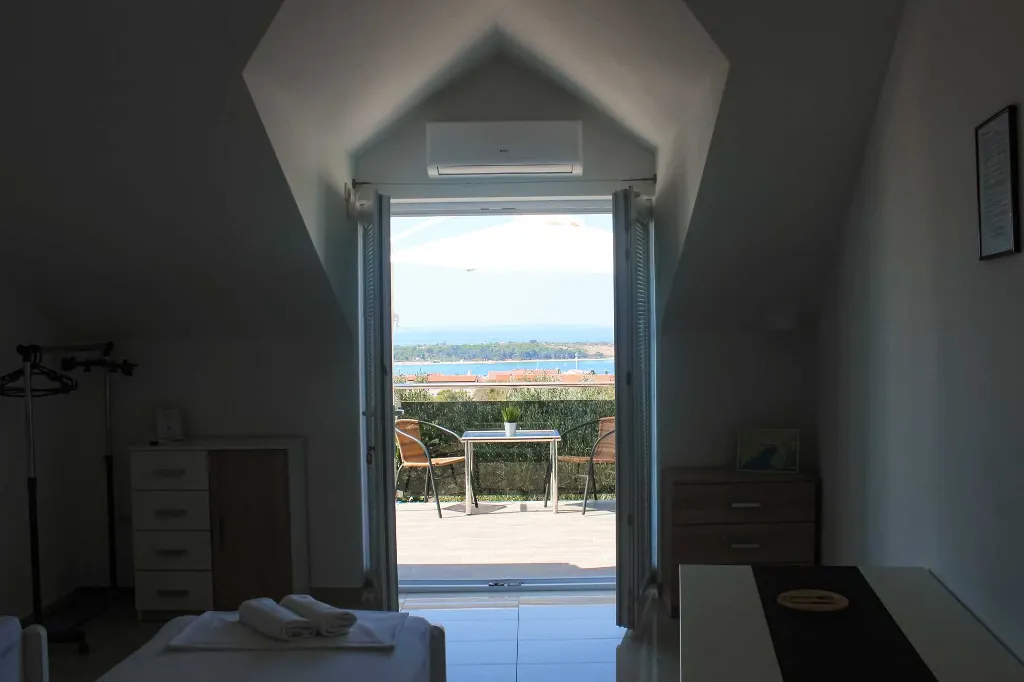 Novalja Studio Apartment for Up to 3 Guests