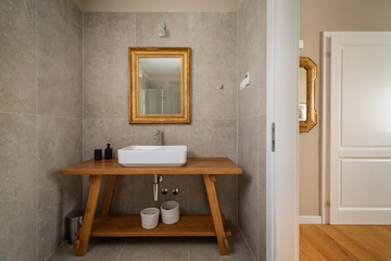 3-Bedroom Villa with Private Pool in Vabriga