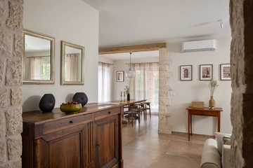 3-Bedroom Villa with Private Pool in Vabriga