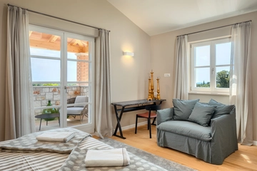 3-Bedroom Villa in Vabriga for Up to 6 Guests