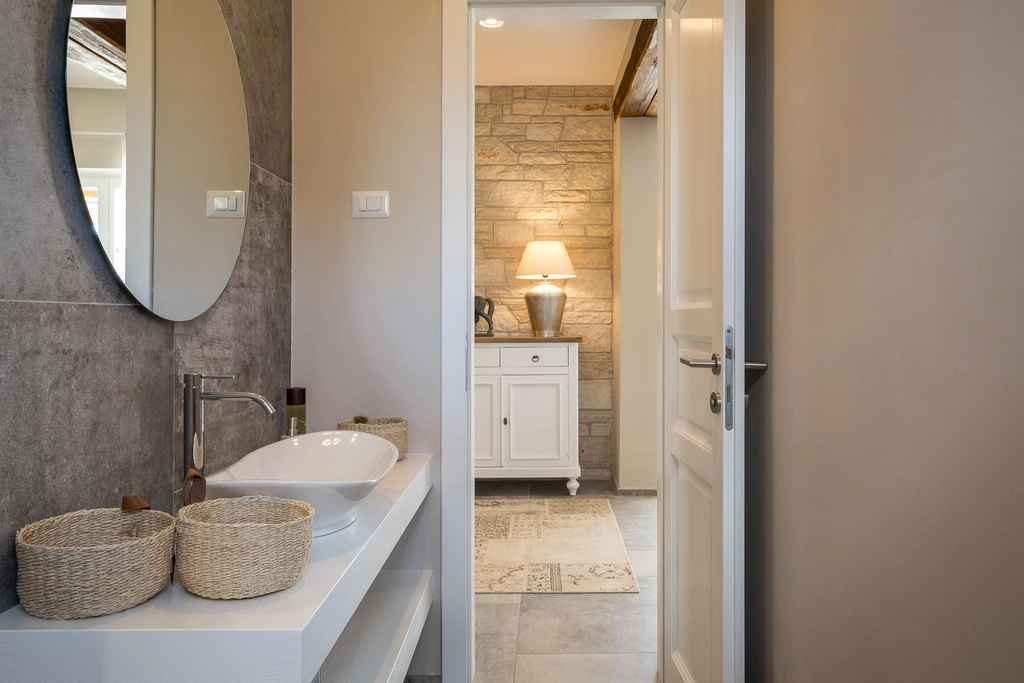 Design Villa with Panoramic Sea View in Višnjan