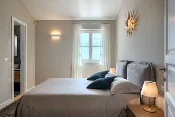 Design Villa with Panoramic Sea View in Višnjan