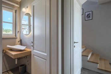 3-Bedroom Villa in Vabriga for Up to 6 Guests