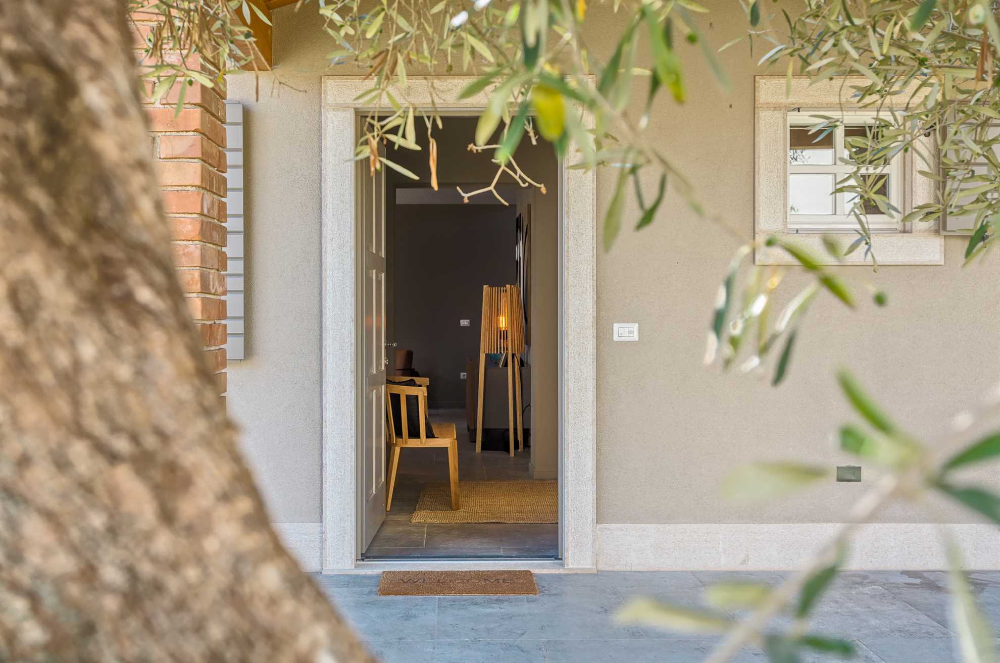 Villa Vanessa – Architektonische Designvilla mit Meerblick