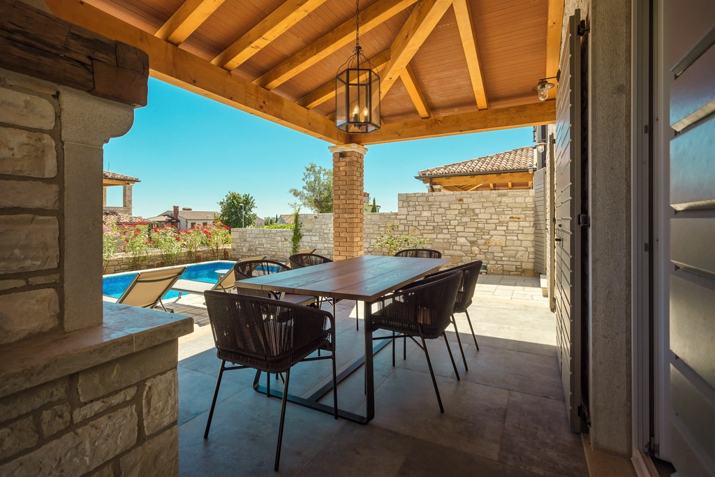 Design Villa with Private Pool in Vabriga