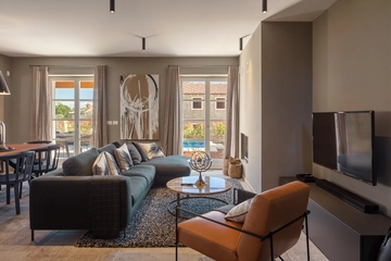 Design Villa with Private Pool in Vabriga