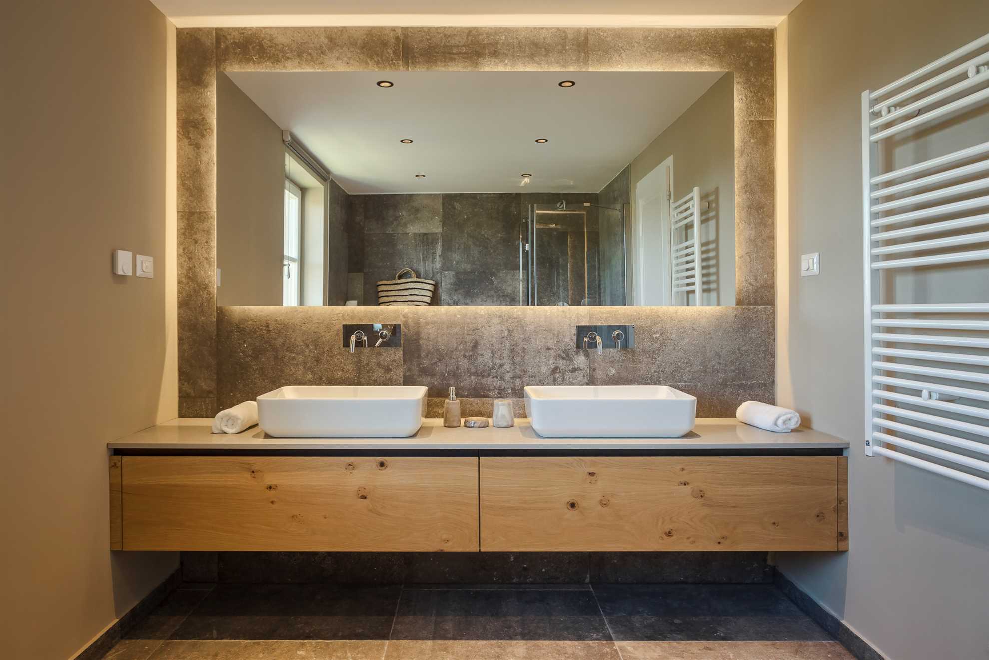 Villa Vanessa – Architektonische Designvilla mit Meerblick